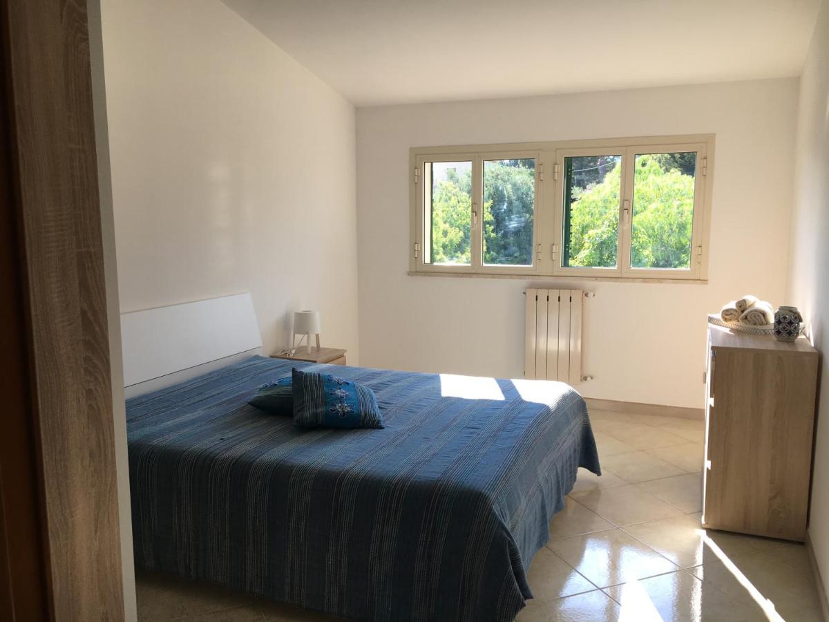 Villa Del Falso Pepe อาโวลา ภายนอก รูปภาพ