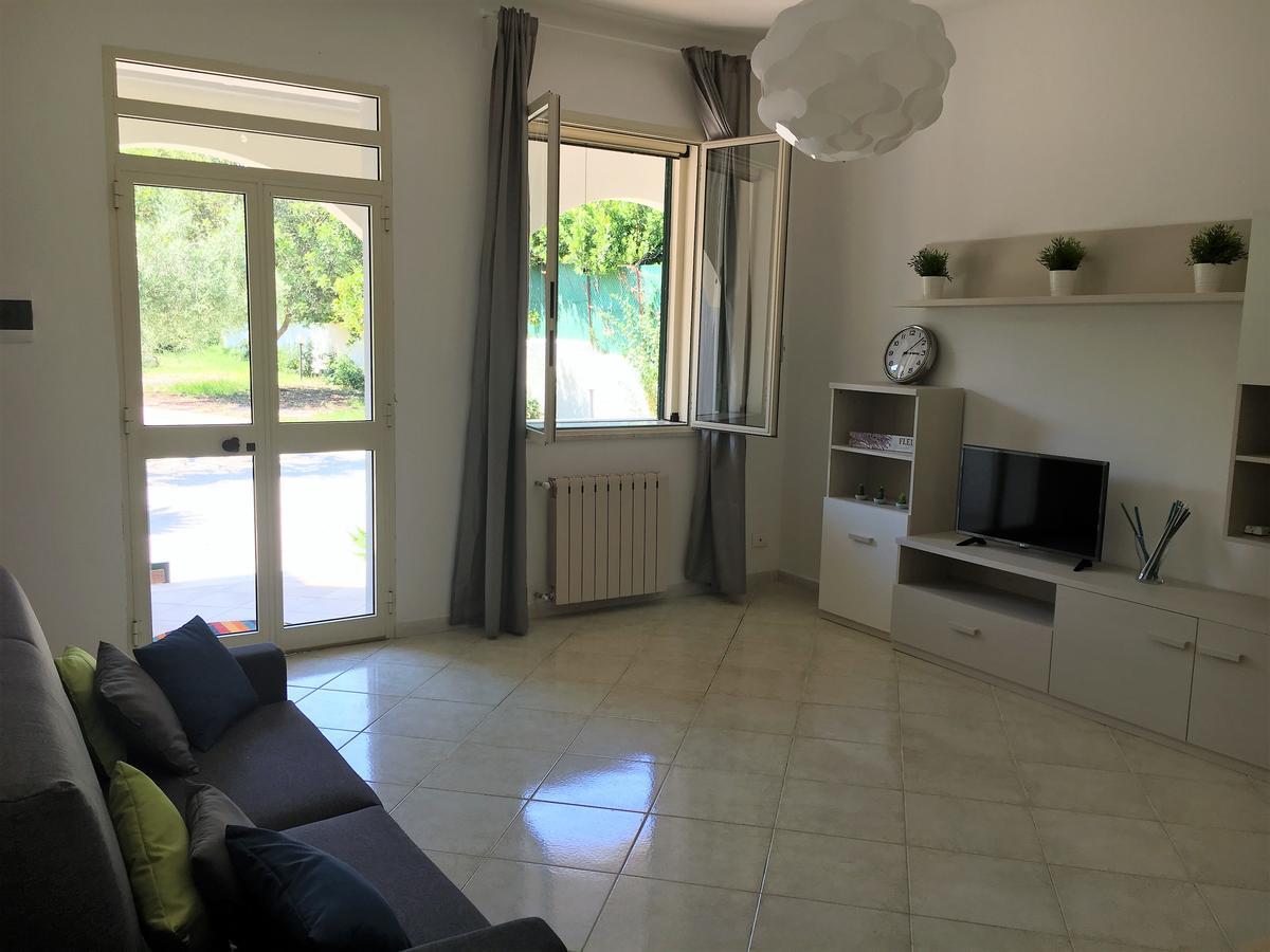 Villa Del Falso Pepe อาโวลา ภายนอก รูปภาพ