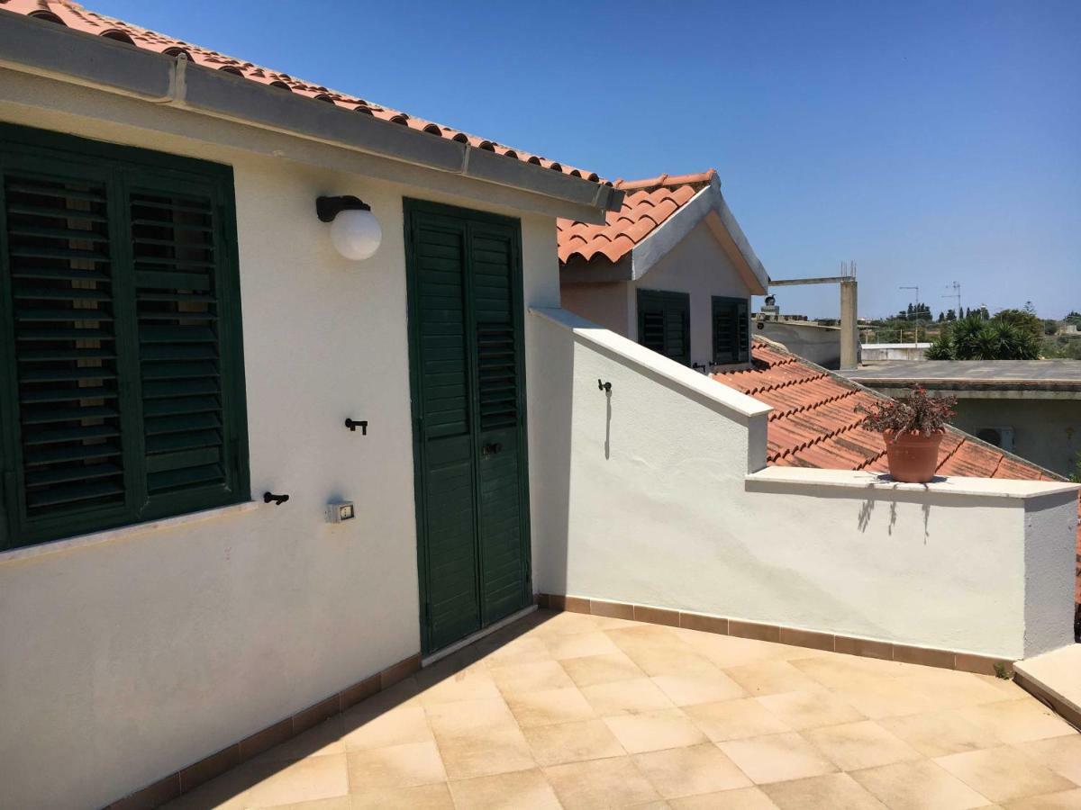 Villa Del Falso Pepe อาโวลา ภายนอก รูปภาพ